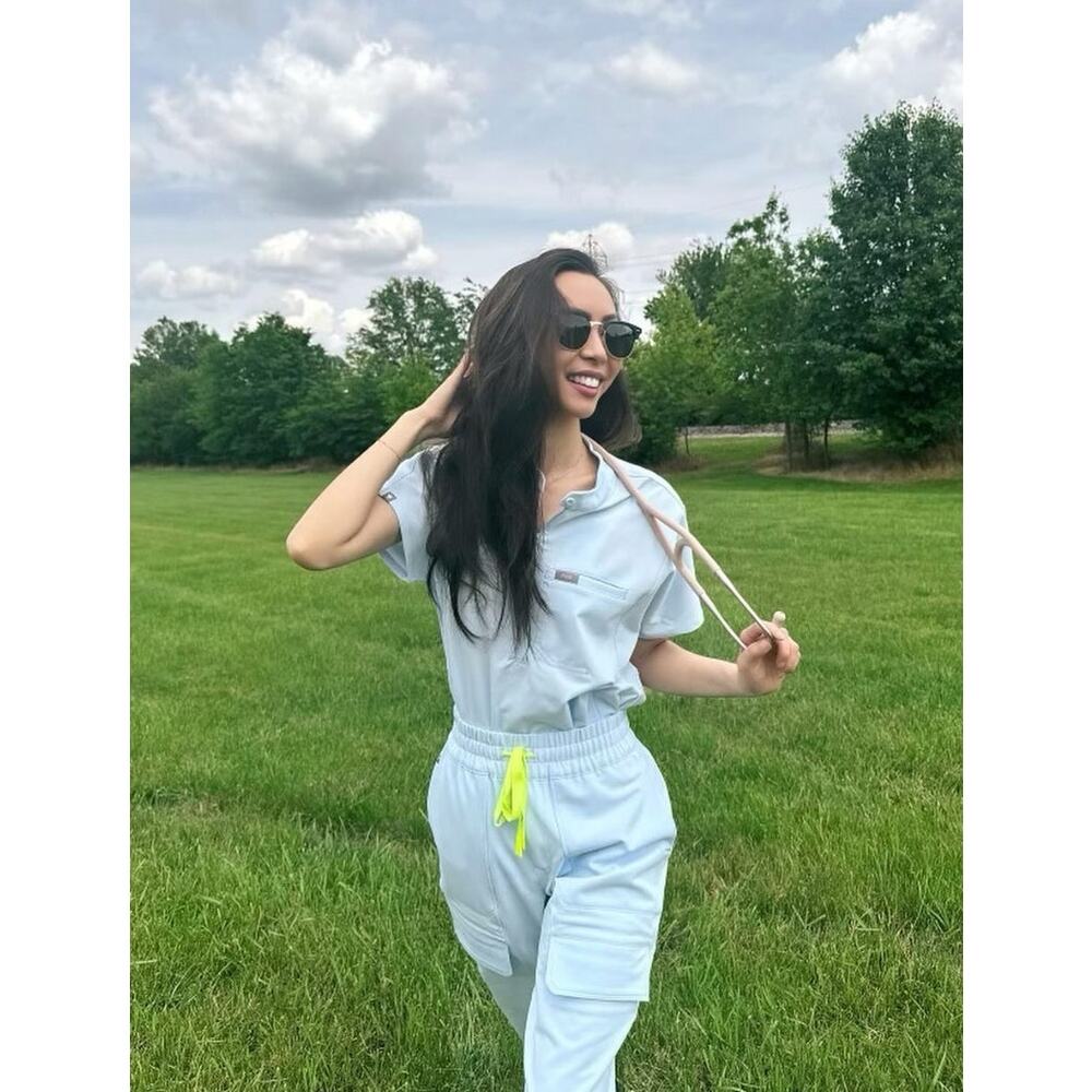 Open Skies Figs Catarina One Pocket Top and Sierra Joggers S